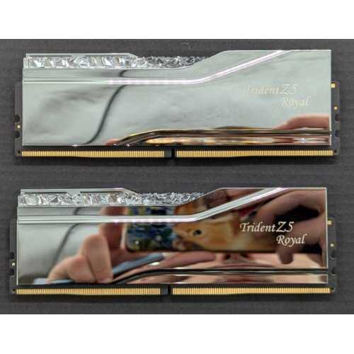 Озп G.Skill DDR5 32GB (2x16GB) 7200Mhz Trident Z5 Royal Silver (F5-7200J3445G16GX2-TR5S) (Відновлено продавцем, 771118) купити з перевіркою сумісності: огляд, характеристики, ціна у Києві, Львові, Вінниці, Хмельницькому, Івано-Франківську, Україні | інтернет-магазин TELEMART.UA фото