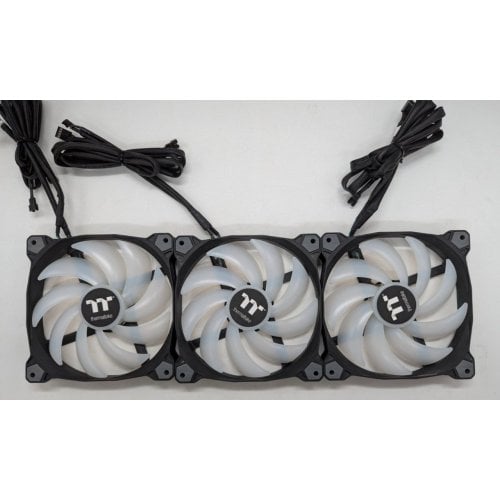 Купить Набор кулеров для корпуса Thermaltake Pure 14 ARGB Sync Radiator Fan TT Premium Edition (3-Fan Pack) (CL-F080-PL14SW-A) (Восстановлено продавцом, 772118) с проверкой совместимости: обзор, характеристики, цена в Киеве, Днепре, Одессе, Харькове, Украине | интернет-магазин TELEMART.UA фото