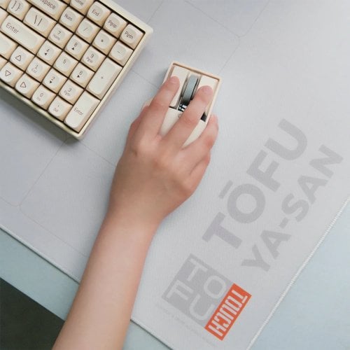 Купити Уцінка килимок для миші Lofree ON913 Desk Mat (LO-6922694806536) Tofu (Відкрито пакування, 772781) - ціна в Києві, Львові, Вінниці, Хмельницькому, Франківську, Україні | інтернет-магазин TELEMART.UA фото
