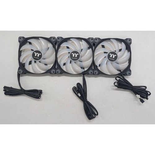 Купить Набор кулеров для корпуса Thermaltake Pure 14 ARGB Sync Radiator Fan TT Premium Edition (3-Fan Pack) (CL-F080-PL14SW-A) (Восстановлено продавцом, 772815) с проверкой совместимости: обзор, характеристики, цена в Киеве, Днепре, Одессе, Харькове, Украине | интернет-магазин TELEMART.UA фото