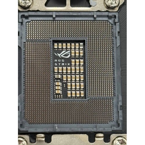 Купить Материнская плата Asus ROG Strix Z790-A Gaming II WIFI (s1700, Intel Z790) (Восстановлено продавцом, 774042) с проверкой совместимости: обзор, характеристики, цена в Киеве, Днепре, Одессе, Харькове, Украине | интернет-магазин TELEMART.UA фото