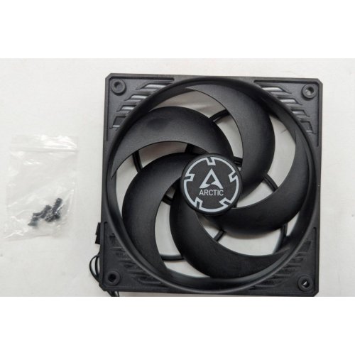 Купить Кулер для корпуса Arctic P12 (ACFAN00118A) Black (Восстановлено продавцом, 775569) с проверкой совместимости: обзор, характеристики, цена в Киеве, Днепре, Одессе, Харькове, Украине | интернет-магазин TELEMART.UA фото