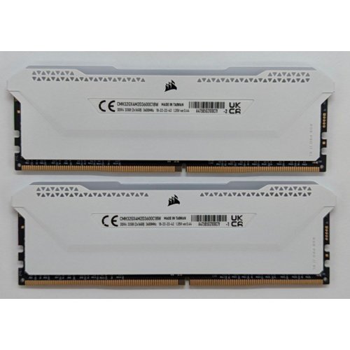 Купить Озу Corsair DDR4 32GB (2x16GB) 3600Mhz Vengeance RGB Pro SL White (CMH32GX4M2D3600C18W) (Восстановлено продавцом, 777746) с проверкой совместимости: обзор, характеристики, цена в Киеве, Днепре, Одессе, Харькове, Украине | интернет-магазин TELEMART.UA фото