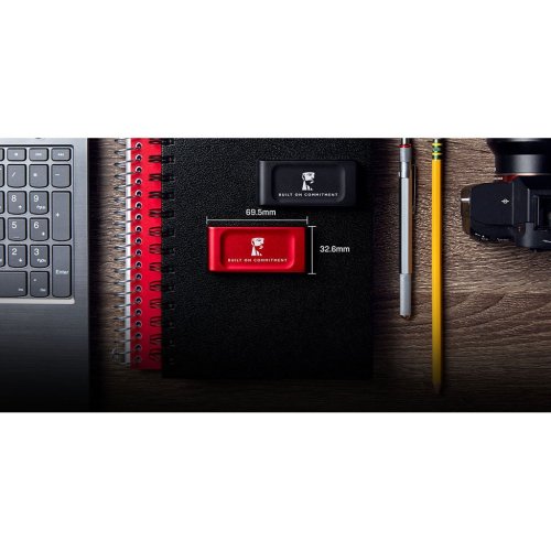 SSD-диск Kingston XS1000 BoC 1TB USB 3.2 (SXS1000R/1000GA) Red купити з перевіркою сумісності: огляд, характеристики, ціна у Києві, Львові, Вінниці, Хмельницькому, Івано-Франківську, Україні | інтернет-магазин TELEMART.UA фото