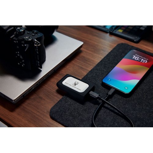 Купить SSD-диск Kingston SXS2000 BoC 4TB USB 3.2 (SXS2000/4000GA) с проверкой совместимости: обзор, характеристики, цена в Киеве, Днепре, Одессе, Харькове, Украине | интернет-магазин TELEMART.UA фото