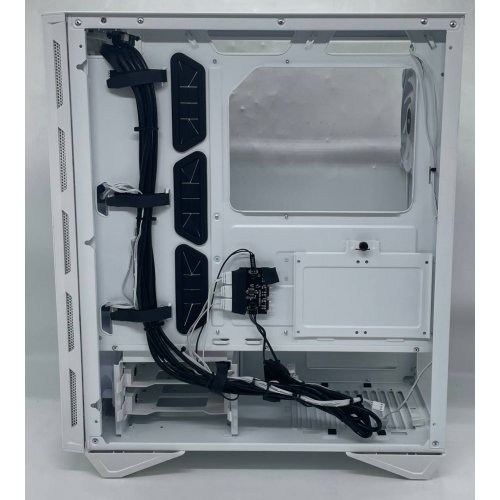 Корпус MSI MPG Gungnir 110R без БЖ White (Відновлено продавцем, 779753) купити з перевіркою сумісності: огляд, характеристики, ціна у Києві, Львові, Вінниці, Хмельницькому, Івано-Франківську, Україні | інтернет-магазин TELEMART.UA фото