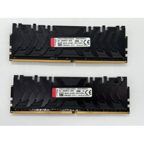 Купить Озу HyperX DDR4 32GB (2x16GB) 3200Mhz Predator RGB (HX432C16PB3AK2/32) (Восстановлено продавцом, 779795) с проверкой совместимости: обзор, характеристики, цена в Киеве, Днепре, Одессе, Харькове, Украине | интернет-магазин TELEMART.UA фото