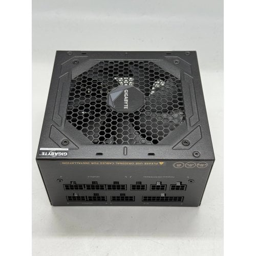 Блок живлення Gigabyte UD750GM 750W (GP-UD750GM) (Відновлено продавцем, 781370) купити з перевіркою сумісності: огляд, характеристики, ціна у Києві, Львові, Вінниці, Хмельницькому, Івано-Франківську, Україні | інтернет-магазин TELEMART.UA фото