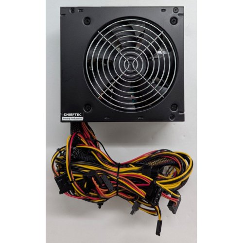 Блок живлення CHIEFTEC Smart 700W (GPS-700A8) (Відновлено продавцем, 782252) купити з перевіркою сумісності: огляд, характеристики, ціна у Києві, Львові, Вінниці, Хмельницькому, Івано-Франківську, Україні | інтернет-магазин TELEMART.UA фото