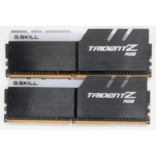 Купить Озу G.Skill DDR4 16GB (2x8GB) 3000Mhz Trident Z RGB (F4-3000C15D-16GTZR) (Восстановлено продавцом, 784915) с проверкой совместимости: обзор, характеристики, цена в Киеве, Днепре, Одессе, Харькове, Украине | интернет-магазин TELEMART.UA фото