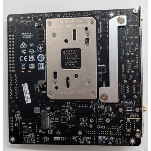 Купить Материнская плата MSI MPG B650I EDGE WIFI (sAM5, AMD B650) (Восстановлено продавцом, 786572) с проверкой совместимости: обзор, характеристики, цена в Киеве, Днепре, Одессе, Харькове, Украине | интернет-магазин TELEMART.UA фото