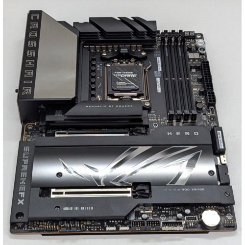 Материнська плата Asus ROG CROSSHAIR X870E HERO (sAM5, AMD X870E) (Відновлено продавцем, 788248) купити з перевіркою сумісності: огляд, характеристики, ціна у Києві, Львові, Вінниці, Хмельницькому, Івано-Франківську, Україні | інтернет-магазин TELEMART.UA фото