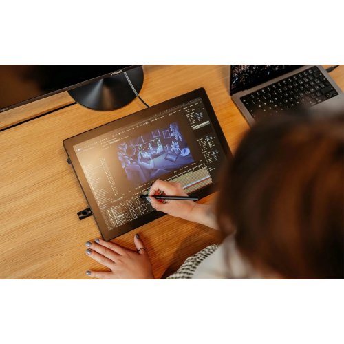 Купити Монітор-планшет Wacom Cintiq 16 (DTK168K0B) Black - ціна в Києві, Львові, Вінниці, Хмельницькому, Франківську, Україні | інтернет-магазин TELEMART.UA фото