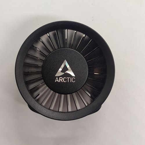 Готова сво Arctic Liquid Freezer III 240 (ACFRE00134A) Black (Відновлено продавцем, 790049) купити з перевіркою сумісності: огляд, характеристики, ціна у Києві, Львові, Вінниці, Хмельницькому, Івано-Франківську, Україні | інтернет-магазин TELEMART.UA фото