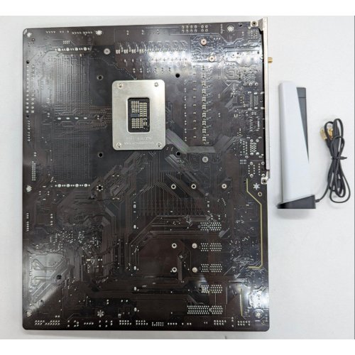 Купить Материнская плата Gigabyte Z690 UD AX (s1700, Intel Z690) (Восстановлено продавцом, 790301) с проверкой совместимости: обзор, характеристики, цена в Киеве, Днепре, Одессе, Харькове, Украине | интернет-магазин TELEMART.UA фото