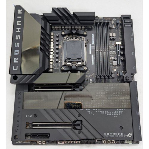 Материнська плата Asus ROG CROSSHAIR X670E EXTREME (sAM5, X670) (Відновлено продавцем, 792547) купити з перевіркою сумісності: огляд, характеристики, ціна у Києві, Львові, Вінниці, Хмельницькому, Івано-Франківську, Україні | інтернет-магазин TELEMART.UA фото