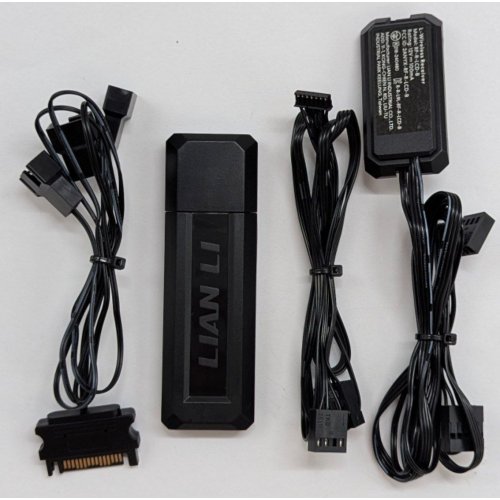 Купить Набор кулеров для корпуса Lian Li Uni Fan TL Wireless 120 3 in 1 (G99.12TL1W3B.00) Black (Восстановлено продавцом, 795637) с проверкой совместимости: обзор, характеристики, цена в Киеве, Днепре, Одессе, Харькове, Украине | интернет-магазин TELEMART.UA фото