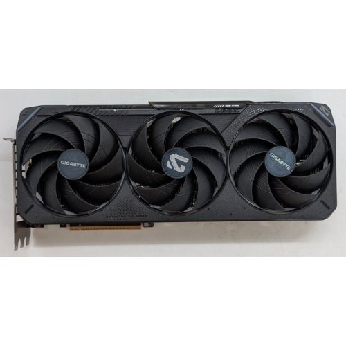 Відеокарта Gigabyte GeForce RTX 5080 GAMING OC 16384MB (GV-N5080GAMING OC-16GD) (Відновлено продавцем, 796294) купити з перевіркою сумісності: огляд, характеристики, ціна у Києві, Львові, Вінниці, Хмельницькому, Івано-Франківську, Україні | інтернет-магазин TELEMART.UA фото