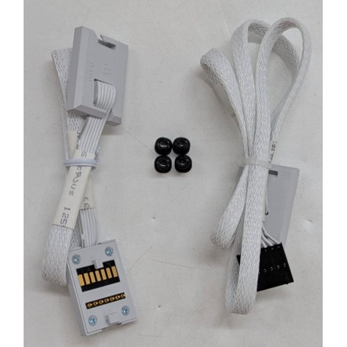 Кулер для корпуса Lian Li Uni Fan TL 120 (G99.12TL1W.00) White (Відновлено продавцем, 797722) купити з перевіркою сумісності: огляд, характеристики, ціна у Києві, Львові, Вінниці, Хмельницькому, Івано-Франківську, Україні | інтернет-магазин TELEMART.UA фото