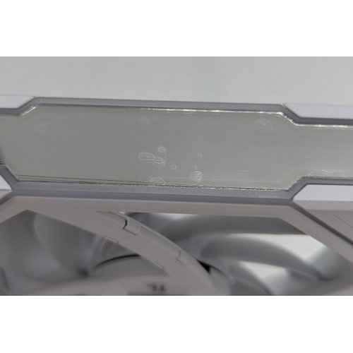 Кулер для корпуса Lian Li Uni Fan TL 120 (G99.12TL1W.00) White (Відновлено продавцем, 797722) купити з перевіркою сумісності: огляд, характеристики, ціна у Києві, Львові, Вінниці, Хмельницькому, Івано-Франківську, Україні | інтернет-магазин TELEMART.UA фото