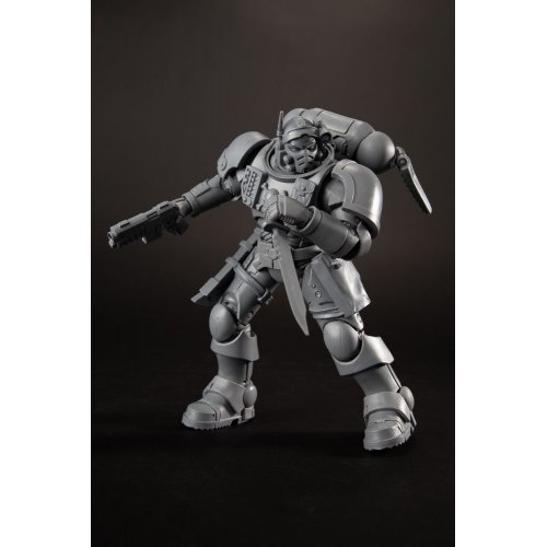 Купити Колекційна фігурка McFarlane Toys Warhammer 40K - Ultramarines Lieutenant in Phobos Armor Artist Proof (10907) - ціна в Києві, Львові, Вінниці, Хмельницькому, Франківську, Україні | інтернет-магазин TELEMART.UA фото