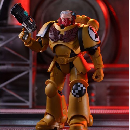 Купити Колекційна фігурка McFarlane Toys Warhammer 40K - Intercessor Sergeant: Imperial Fist Gold Label (10954) - ціна в Києві, Львові, Вінниці, Хмельницькому, Франківську, Україні | інтернет-магазин TELEMART.UA фото