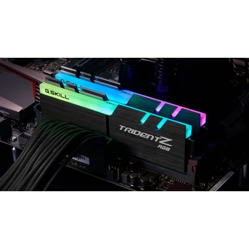 ОЗП G.Skill DDR4 32GB (2x16GB) 3200Mhz Trident Z RGB Black (F4-3200C16D-32GTZRX) купити з перевіркою сумісності: огляд, характеристики, ціна у Києві, Львові, Вінниці, Хмельницькому, Івано-Франківську, Україні | інтернет-магазин TELEMART.UA фото