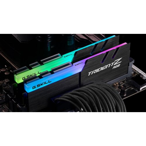 ОЗП G.Skill DDR4 32GB (2x16GB) 3200Mhz Trident Z RGB Black (F4-3200C16D-32GTZRX) купити з перевіркою сумісності: огляд, характеристики, ціна у Києві, Львові, Вінниці, Хмельницькому, Івано-Франківську, Україні | інтернет-магазин TELEMART.UA фото