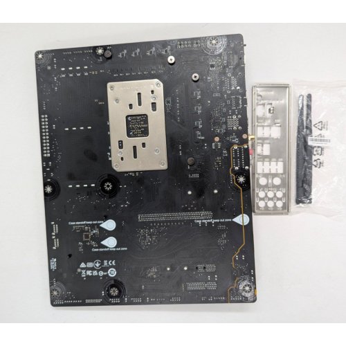 Материнская плата MSI B650 GAMING PLUS WIFI (sAM5, AMD B650) (Восстановлено продавцом, 804352) купить в Украине: Киев, Днепр, Харьков, Одесса  | Проверка совместимости, низкая цена, отзывы, характеристики от TELEMART фото