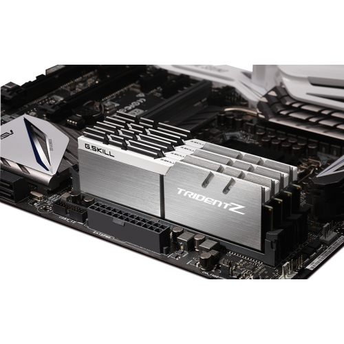 Продати ОЗП G.Skill DDR4 32GB (4x8GB) 3200Mhz Trident Z (F4-3200C14Q-32GTZ) за Trade-In у інтернет-магазині Телемарт - Київ, Дніпро, Україна фото