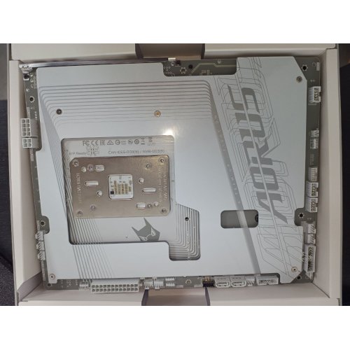 Уценка материнская плата Gigabyte B850 AORUS STEALTH ICE (sAM5, AMD B850) (Следы использования, 821471) купить в Украине: Киев, Днепр, Харьков, Одесса  | Проверка совместимости, низкая цена, отзывы, характеристики от TELEMART фото 2 Уценка материнская плата Gigabyte B850 AORUS STEALTH ICE (sAM5, AMD B850) (Следы использования, 821471) купить в Украине: Киев, Днепр, Харьков, Одесса  | Проверка совместимости, низкая цена, отзывы, характеристики от TELEMART фото