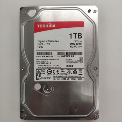 Жесткий диск Toshiba P300 1TB 64MB 7200RPM 3.5" (HDWD110UZSVA) (Восстановлено продавцом, 821783) купить в Украине: Киев, Днепр, Харьков, Одесса  | Проверка совместимости, низкая цена, отзывы, характеристики от TELEMART фото