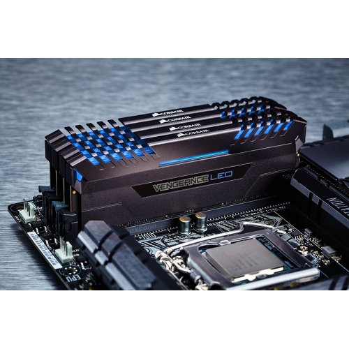 Продать ОЗУ Corsair DDR4 16GB (2x8GB) 3000Mhz Vengeance LED Blue (CMU16GX4M2C3000C15B) Black по Trade-In интернет-магазине Телемарт - Киев, Днепр, Украина фото