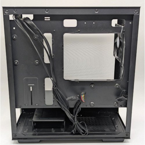 Корпус Deepcool MACUBE 110 Tempered Glass без БЖ (R-MACUBE110-BKNGM1N-G-1) Black (Відновлено продавцем, 824017) купити в Україні: Київ, Львів, Хмельницький, Тернопіль | Перевірка сумісності, низька ціна, відгуки, характеристики від TELEMART фото