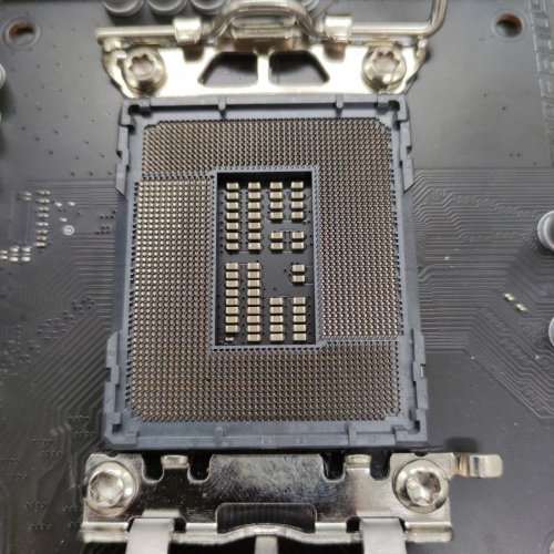 Материнская плата MSI MPG Z690 TOMAHAWK Wi-Fi DDR4 (s1700, Intel Z690) (Восстановлено продавцом, 824232) купить в Украине: Киев, Днепр, Харьков, Одесса  | Проверка совместимости, низкая цена, отзывы, характеристики от TELEMART фото