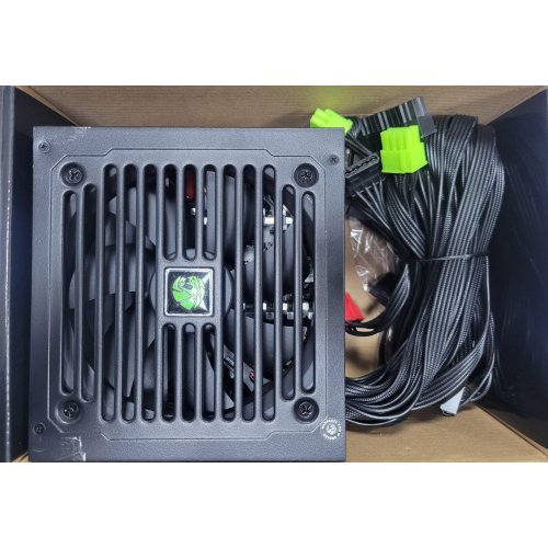 Уцінка блок живлення GAMEMAX GE-700 700W (GE-700) (Сліди використання, 824599) купити в Україні: Київ, Львів, Хмельницький, Тернопіль | Перевірка сумісності, низька ціна, відгуки, характеристики від TELEMART фото