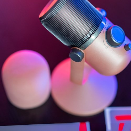 Микрофон Thronmax M4R (M4RTHRONMAX) Pink купить в Украине: Киев, Днепр, Харьков, Одесса  | Низкая цена, отзывы, характеристики от TELEMART фото