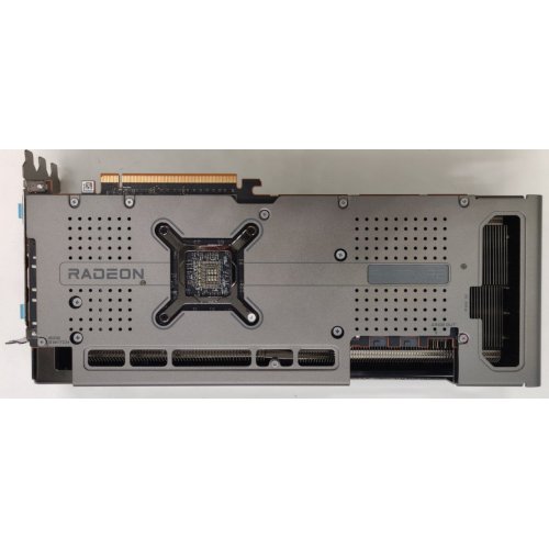 Відеокарта Sapphire Radeon RX 7800 XT Nitro+ 16384MB (11330-01-20G) (Відновлено продавцем, 827032) купити в Україні: Київ, Львів, Хмельницький, Тернопіль, Івано-Франківськ | Перевірка сумісності, низька ціна, відгуки, характеристики від TELEMART фото