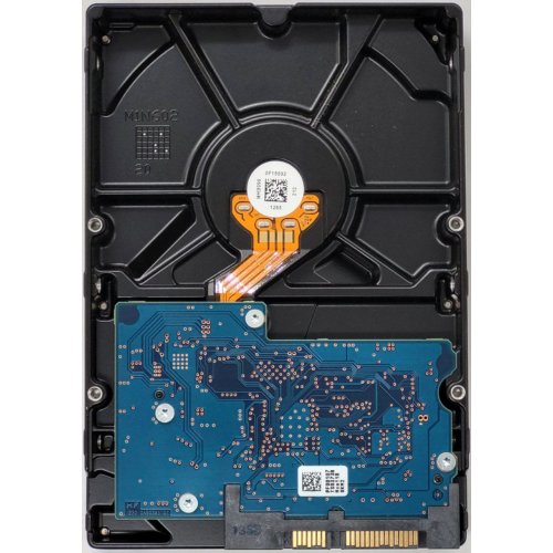 Жесткий диск Toshiba P300 1TB 64MB 7200RPM 3.5" (HDWD110UZSVA) (Восстановлено продавцом, 827061) купить в Украине: Киев, Днепр, Харьков, Одесса  | Проверка совместимости, низкая цена, отзывы, характеристики от TELEMART фото