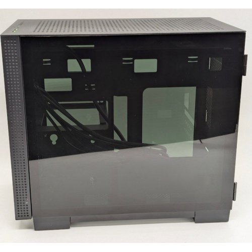 Корпус Razer Tomahawk Mini-ITX Tempered Glass без БП (RC21-01400100-R3M1) Black (Відновлено продавцем, 828245) купити в Україні: Київ, Львів, Хмельницький, Тернопіль, Івано-Франківськ | Перевірка сумісності, низька ціна, відгуки, характеристики від TELEMART фото