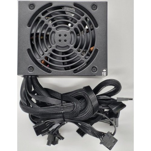 Блок живлення Corsair CV650 650W (CP-9020236-EU) (Відновлено продавцем, 828621) купити в Україні: Київ, Львів, Хмельницький, Тернопіль, Івано-Франківськ | Перевірка сумісності, низька ціна, відгуки, характеристики від TELEMART фото