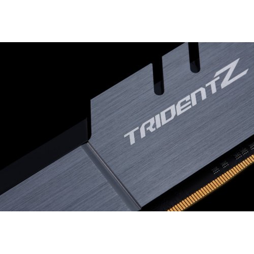 Продати ОЗП G.Skill DDR4 32GB (2x16GB) 4000Mhz Trident Z (F4-4000C19D-32GTZSW) Black за Trade-In у інтернет-магазині Телемарт - Київ, Дніпро, Україна фото