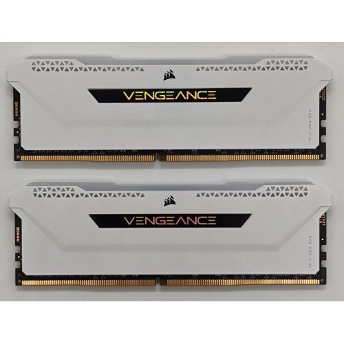 Озп Corsair DDR4 32GB (2x16GB) 3600Mhz Vengeance RGB Pro SL White (CMH32GX4M2D3600C18W) (Відновлено продавцем, 833621) купити в Україні: Київ, Львів, Хмельницький, Тернопіль, Івано-Франківськ | Перевірка сумісності, низька ціна, відгуки, характеристики від TELEMART фото