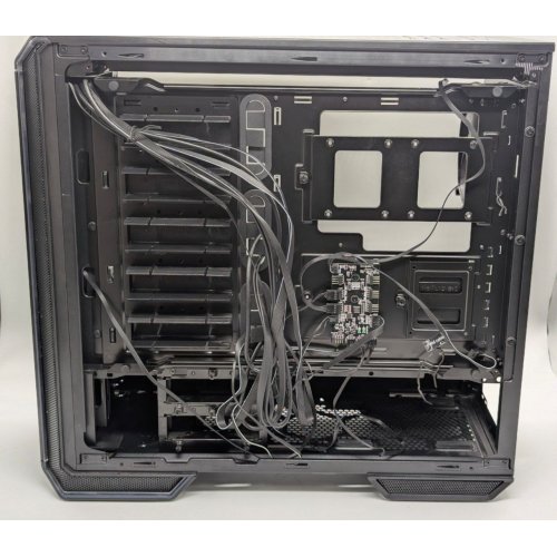 Корпус Be Quiet! Dark Base 700 RGB Tempered Glass без БП (BGW23) Black (Відновлено продавцем, 834743) купити в Україні: Київ, Львів, Хмельницький, Тернопіль, Івано-Франківськ | Перевірка сумісності, низька ціна, відгуки, характеристики від TELEMART фото