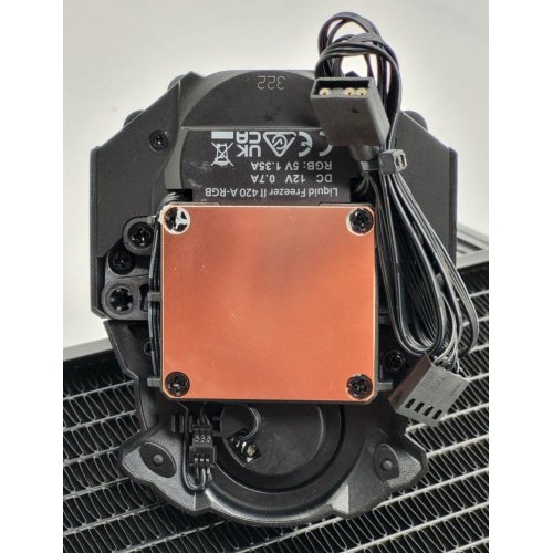 Готова сво Arctic Liquid Freezer II 420 A-RGB (ACFRE00109A) (Відновлено продавцем, 834803) купити в Україні: Київ, Львів, Хмельницький, Тернопіль, Івано-Франківськ | Перевірка сумісності, низька ціна, відгуки, характеристики від TELEMART фото