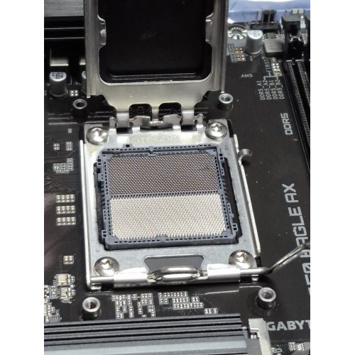 Уцінка материнська плата Gigabyte B650 EAGLE AX (sAM5, AMD B650) (Сліди використання, 835028) купити в Україні: Київ, Львів, Хмельницький, Тернопіль, Івано-Франківськ | Перевірка сумісності, низька ціна, відгуки, характеристики від TELEMART фото