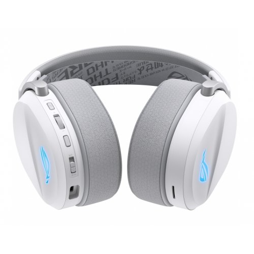Навушники Asus ROG Pelta (90YH0410-BHUA10) White купити в Україні: Київ, Львів, Хмельницький, Тернопіль, Івано-Франківськ | Низька ціна, відгуки, характеристики від TELEMART фото