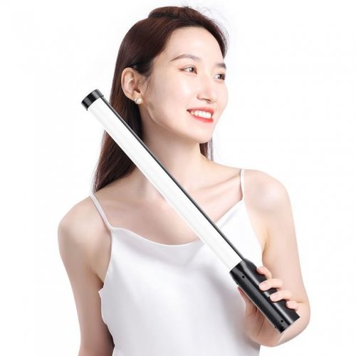 Уцінка відеосвітло Ulanzi VL119 10W RGB Light Wand (L132 VL119) Black (Розкрита упаковка, 838595) купити в Україні: Київ, Львів, Хмельницький, Тернопіль, Івано-Франківськ | Низька ціна, відгуки, характеристики від TELEMART фото