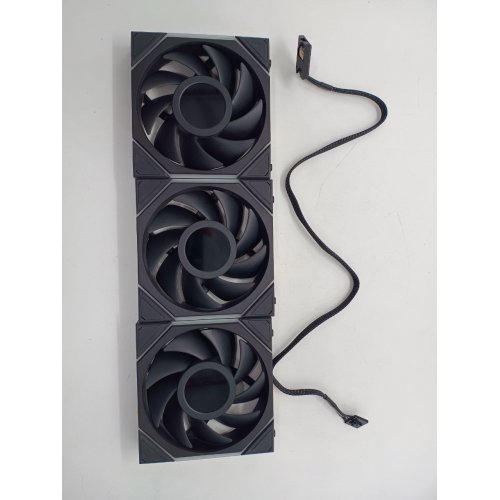 Уценка набор кулеров для корпуса Lian Li Uni Fan TL LCD 120 3 in 1 (G99.12TLLCD3B.00) Black (Без хаба, 839981) купить в Украине: Киев, Днепр, Харьков, Одесса  | Проверка совместимости, низкая цена, отзывы, характеристики от TELEMART фото