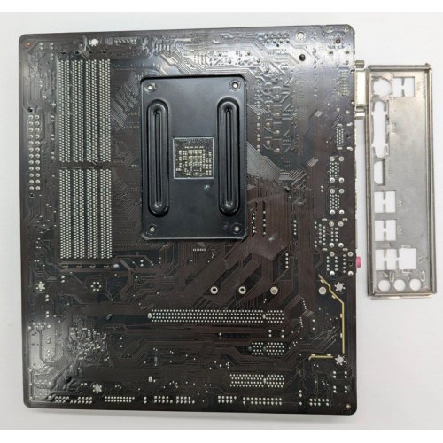 Материнская плата Gigabyte B450M DS3H (sAM4, AMD B450) (Восстановлено продавцом, 841381) купить в Украине: Киев, Днепр, Харьков, Одесса  | Проверка совместимости, низкая цена, отзывы, характеристики от TELEMART фото